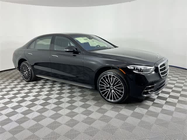 Thumbnail: 2024 Mercedes-Benz S-Class - 8
