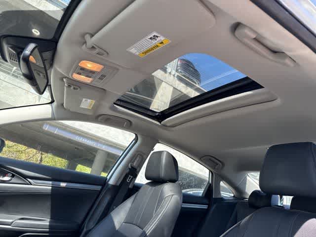 Thumbnail: 2017 Honda Civic - 14