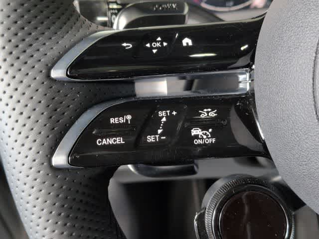 Thumbnail: 2026 Mercedes-Benz E-Class - 19