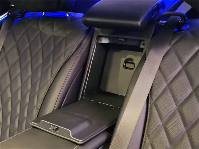 Thumbnail: 2026 Mercedes-Benz S-Class - 44