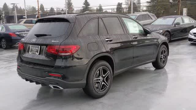 Thumbnail: 2022 Mercedes-Benz GLC - 8