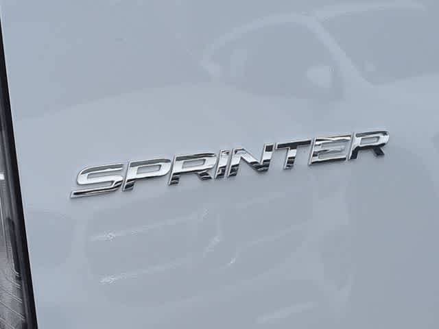 Thumbnail: 2025 Mercedes-Benz Sprinter - 12