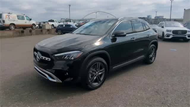 Thumbnail: 2026 Mercedes-Benz GLA - 4