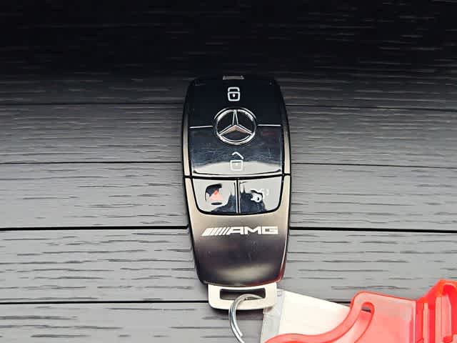 Thumbnail: 2026 Mercedes-Benz GLE - 38