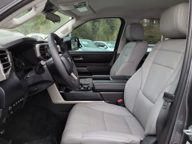 Thumbnail: 2023 Toyota Tundra - 17