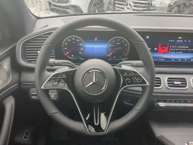 Thumbnail: 2025 Mercedes-Benz GLE - 24