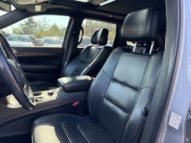 Thumbnail: 2016 Jeep Grand Cherokee - 13