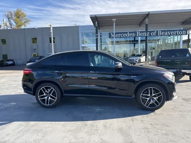 Thumbnail: 2017 Mercedes-Benz GLE - 4