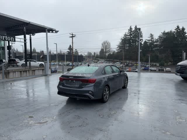 Thumbnail: 2024 Kia Forte - 5