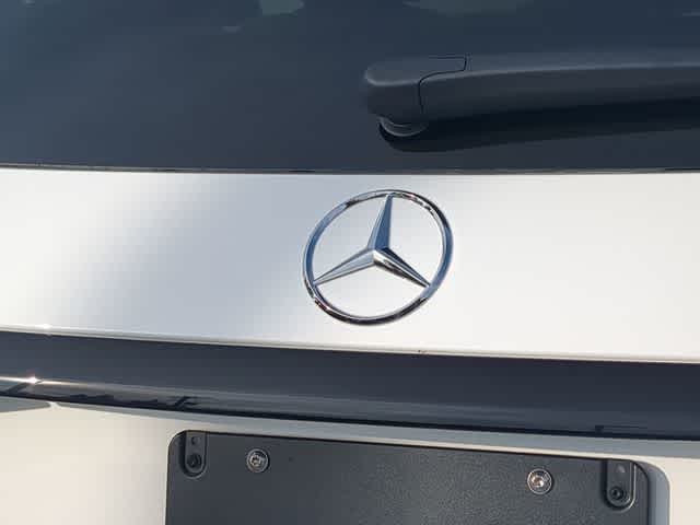 Thumbnail: 2026 Mercedes-Benz GLC - 11