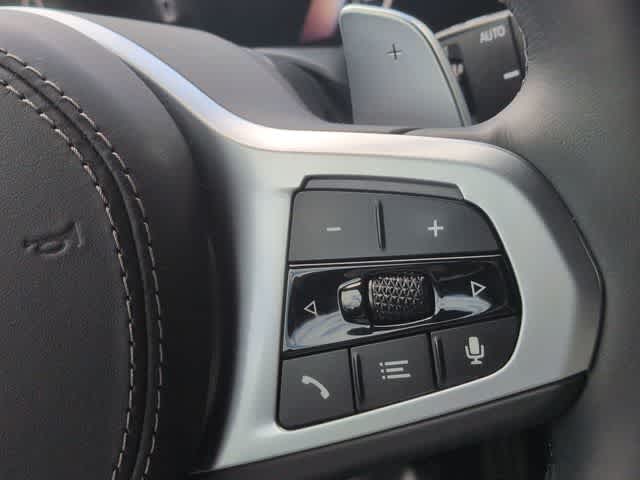 Thumbnail: 2024 BMW X7 - 26