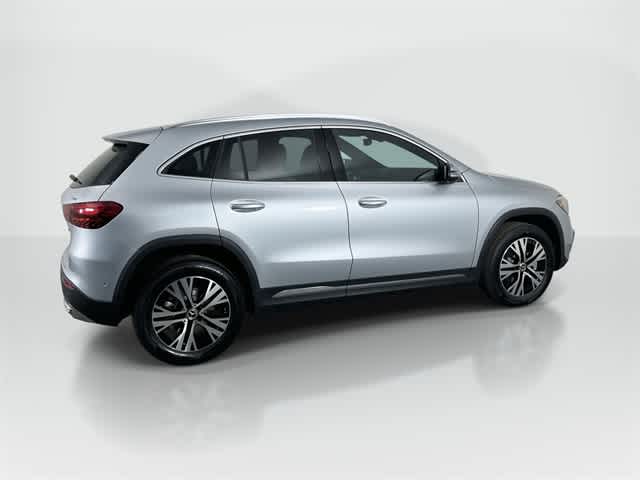 Thumbnail: 2025 Mercedes-Benz GLA - 7