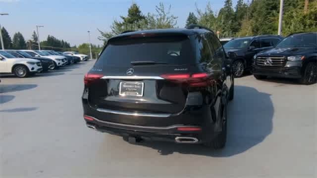 Thumbnail: 2026 Mercedes-Benz GLE - 7