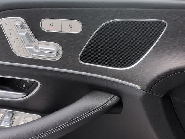 Thumbnail: 2026 Mercedes-Benz GLE - 31