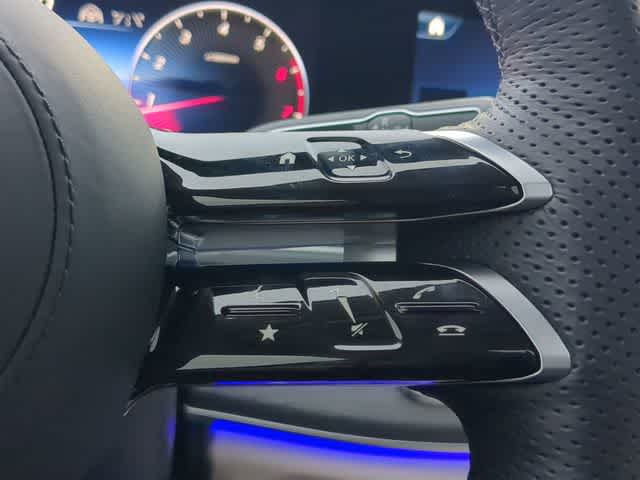 Thumbnail: 2026 Mercedes-Benz GLS - 26