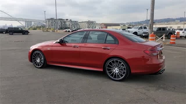 Thumbnail: 2022 Mercedes-Benz E-Class - 6