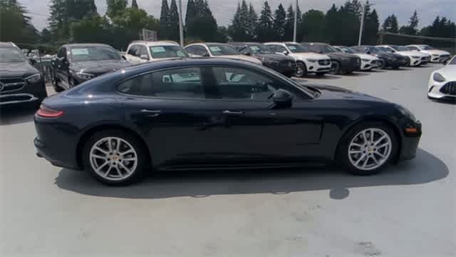 Thumbnail: 2018 Porsche Panamera - 9