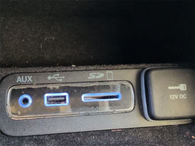 Thumbnail: 2017 Jeep Grand Cherokee - 33