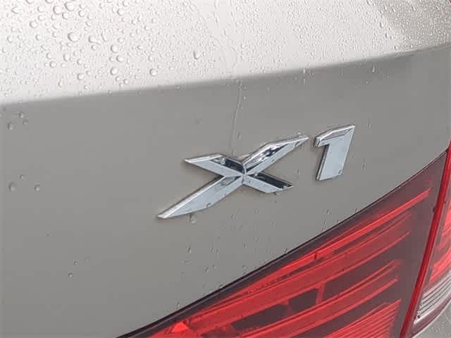 Thumbnail: 2014 BMW X1 - 13
