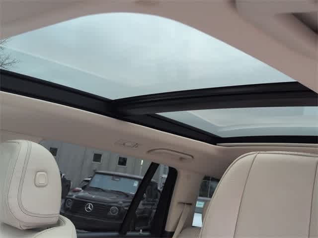 Thumbnail: 2020 Mercedes-Benz GLS - 19