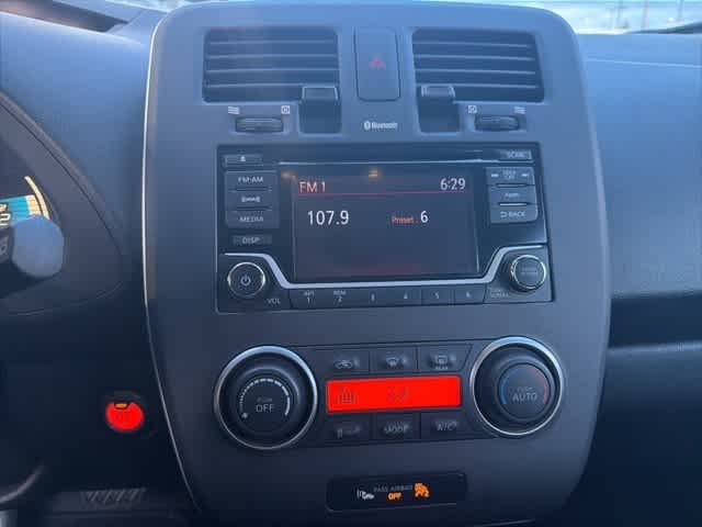 Thumbnail: 2016 Nissan Leaf - 14