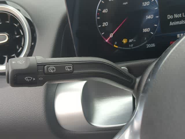 Thumbnail: 2026 Mercedes-Benz GLB - 26