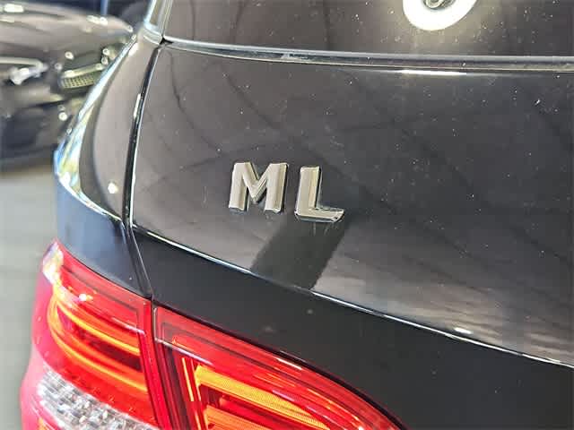 Thumbnail: 2013 Mercedes-Benz M-Class - 14