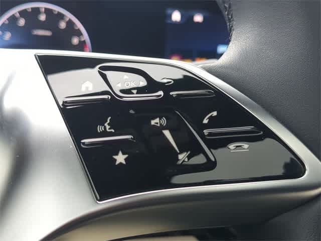 Thumbnail: 2025 Mercedes-Benz GLA - 27