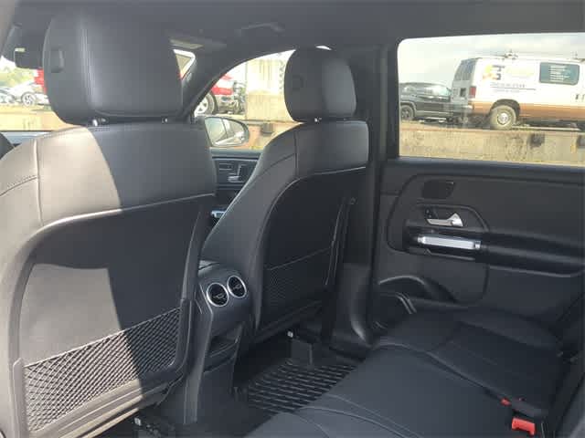 Thumbnail: 2026 Mercedes-Benz GLB - 19