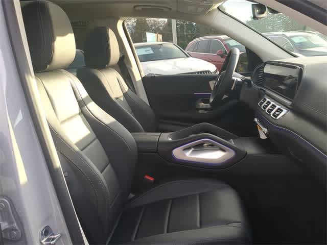 Thumbnail: 2026 Mercedes-Benz GLS - 23