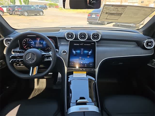 Thumbnail: 2025 Mercedes-Benz GLC - 15