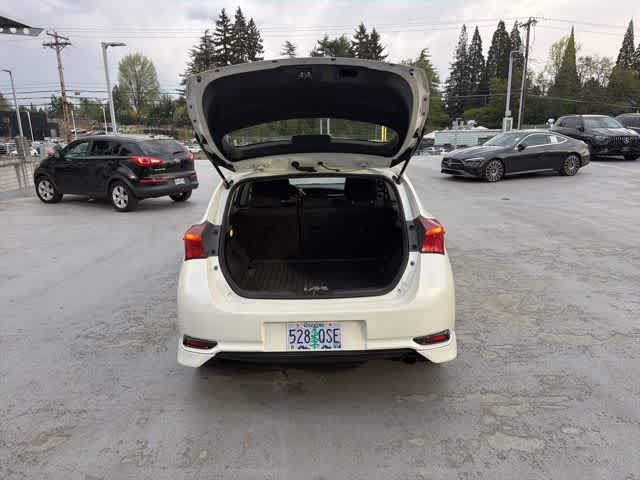 Thumbnail: 2017 Toyota Corolla iM - 9