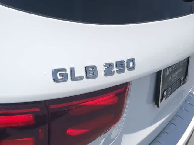 Thumbnail: 2025 Mercedes-Benz GLB - 13