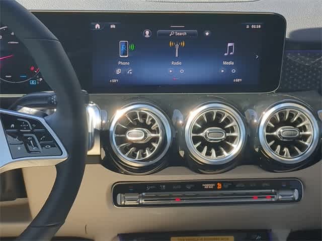 Thumbnail: 2025 Mercedes-Benz GLB - 27