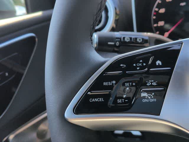 Thumbnail: 2026 Mercedes-Benz GLC - 24