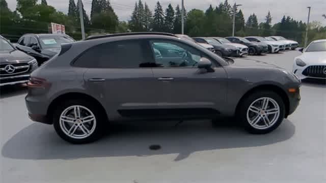 Thumbnail: 2018 Porsche Macan - 9