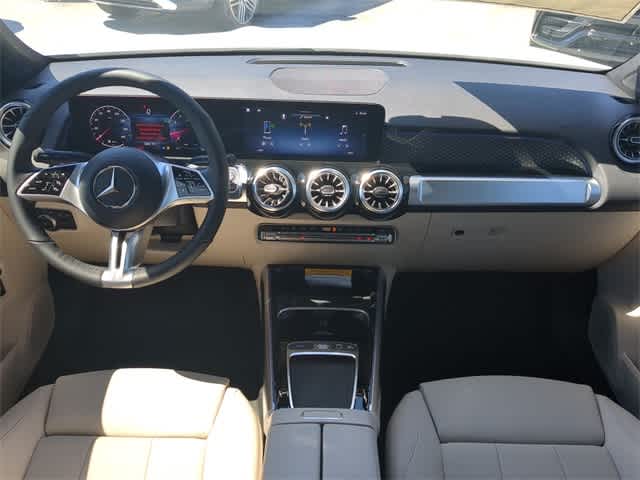 Thumbnail: 2025 Mercedes-Benz GLB - 16