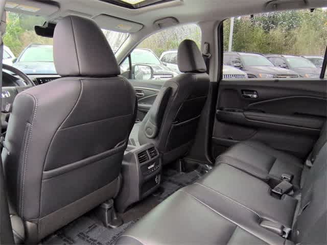 Thumbnail: 2020 Honda Pilot - 19