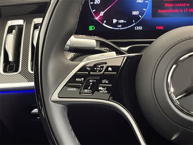 Thumbnail: 2024 Mercedes-Benz S-Class - 25