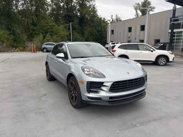 Thumbnail: 2021 Porsche Macan - 3