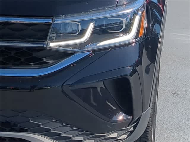 Thumbnail: 2023 Volkswagen Taos - 11