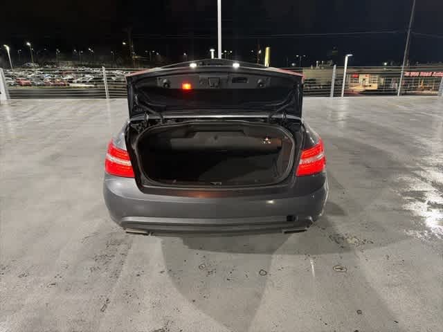 Thumbnail: 2013 Mercedes-Benz E-Class - 9