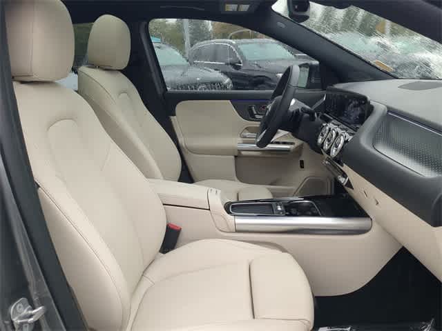 Thumbnail: 2025 Mercedes-Benz GLA - 24