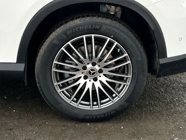 Thumbnail: 2026 Mercedes-Benz GLC - 14