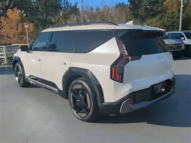 Thumbnail: 2024 Kia EV9 - 6