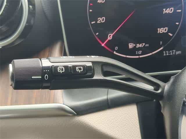 Thumbnail: 2025 Mercedes-Benz GLC - 25