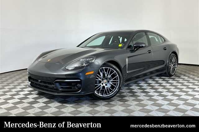 2022 Porsche Panamera Platinum -
                Portland, OR