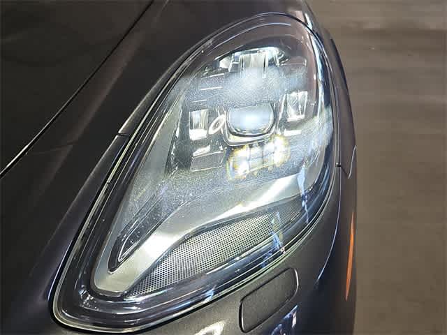 Thumbnail: 2018 Porsche Panamera - 12