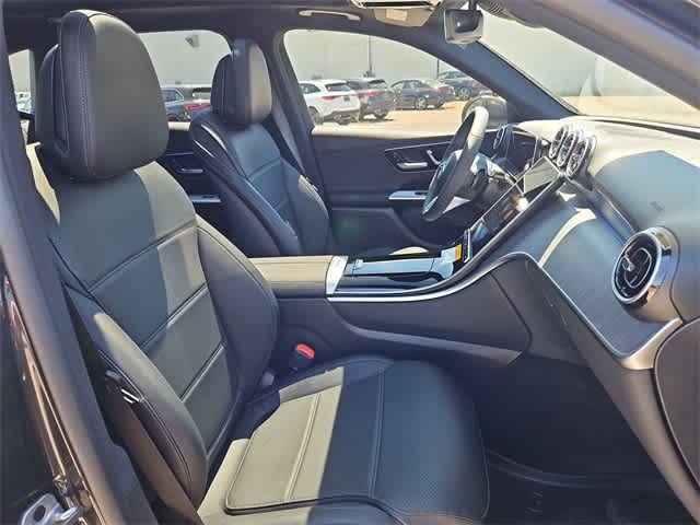 Thumbnail: 2025 Mercedes-Benz GLC - 24