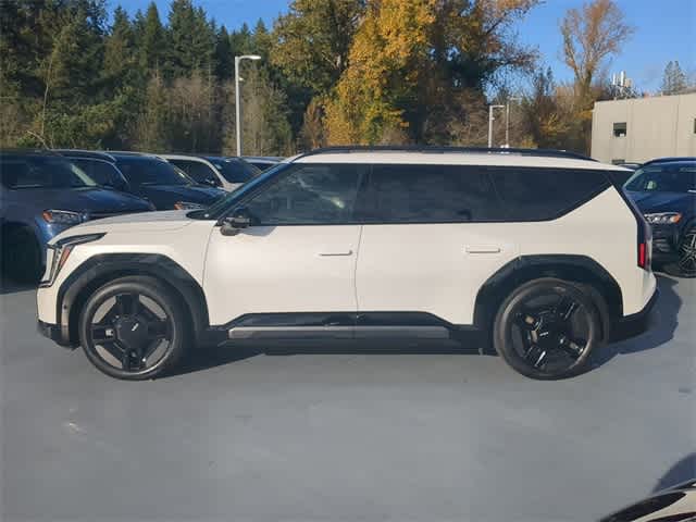 Thumbnail: 2024 Kia EV9 - 5